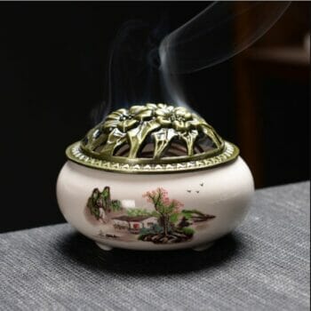 Ан Тамянник (кандило) Планински пейзаж - 3в1 с китайски дизайн върху него.