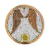 Държачът за тамян „Ангелски криле“ е изработен от мангово дърво и е украсен с гравирани кафяви крила на фона на малки бели камъчета, като в долната централна част е подчертан с кръгъл златен елемент от ангелит.
